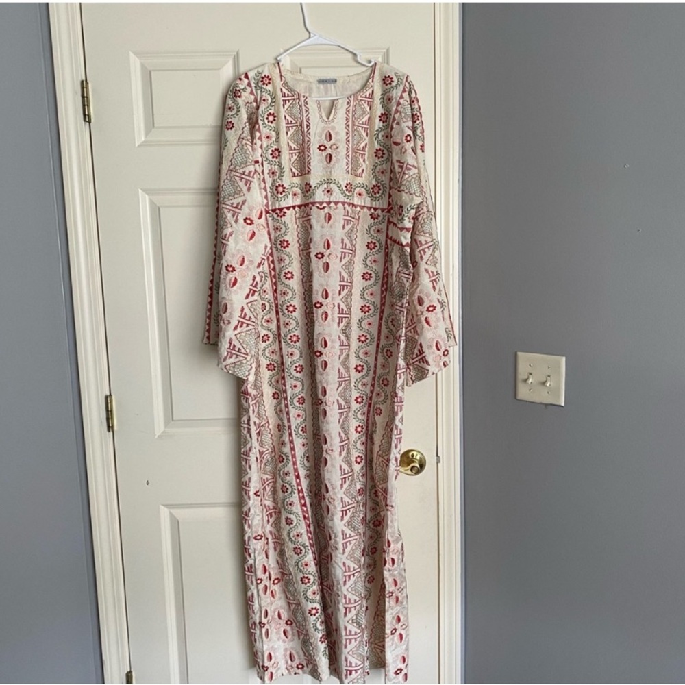 Thobe Dress